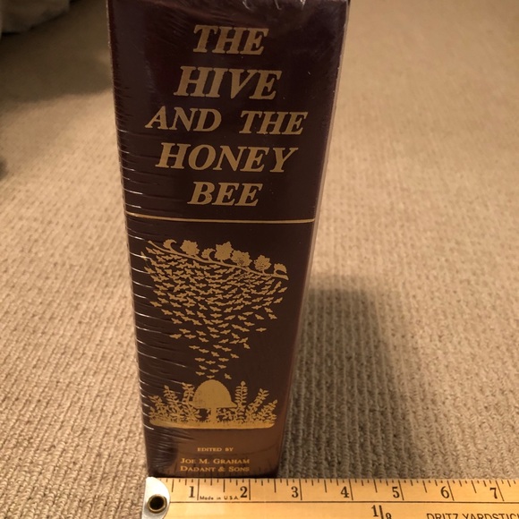 Hive and Honey Bee (1992) Sealed Hardcover Book - Picture 6 of 6